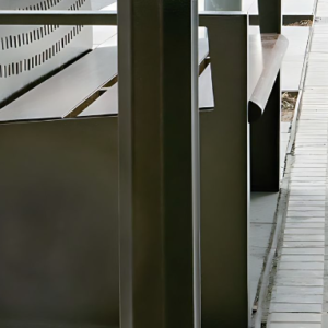 Ball-Top Separating Bollard
